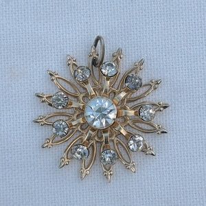 💛💎 Vintage Gold Tone Rhinestone Pendant
